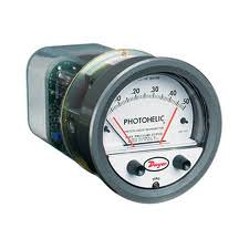Dwyer Series 3000 Photohelic Pressure Switch/Gauge